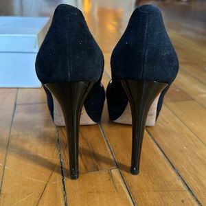 Jimmy Choo classic black pumps